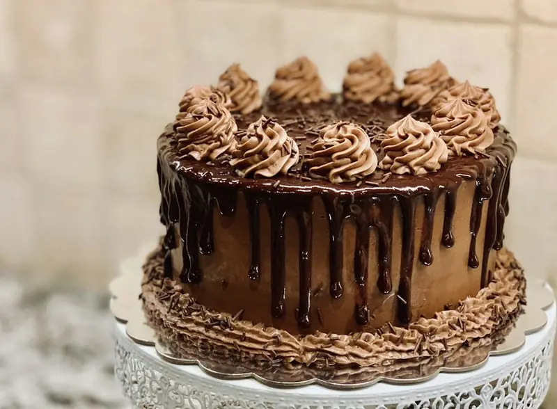Foto ilustrasi kue lapis cokelat